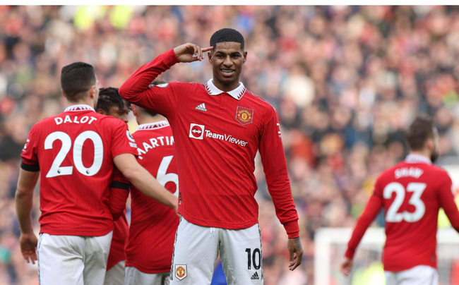 得赞扬的特 得赞扬的特